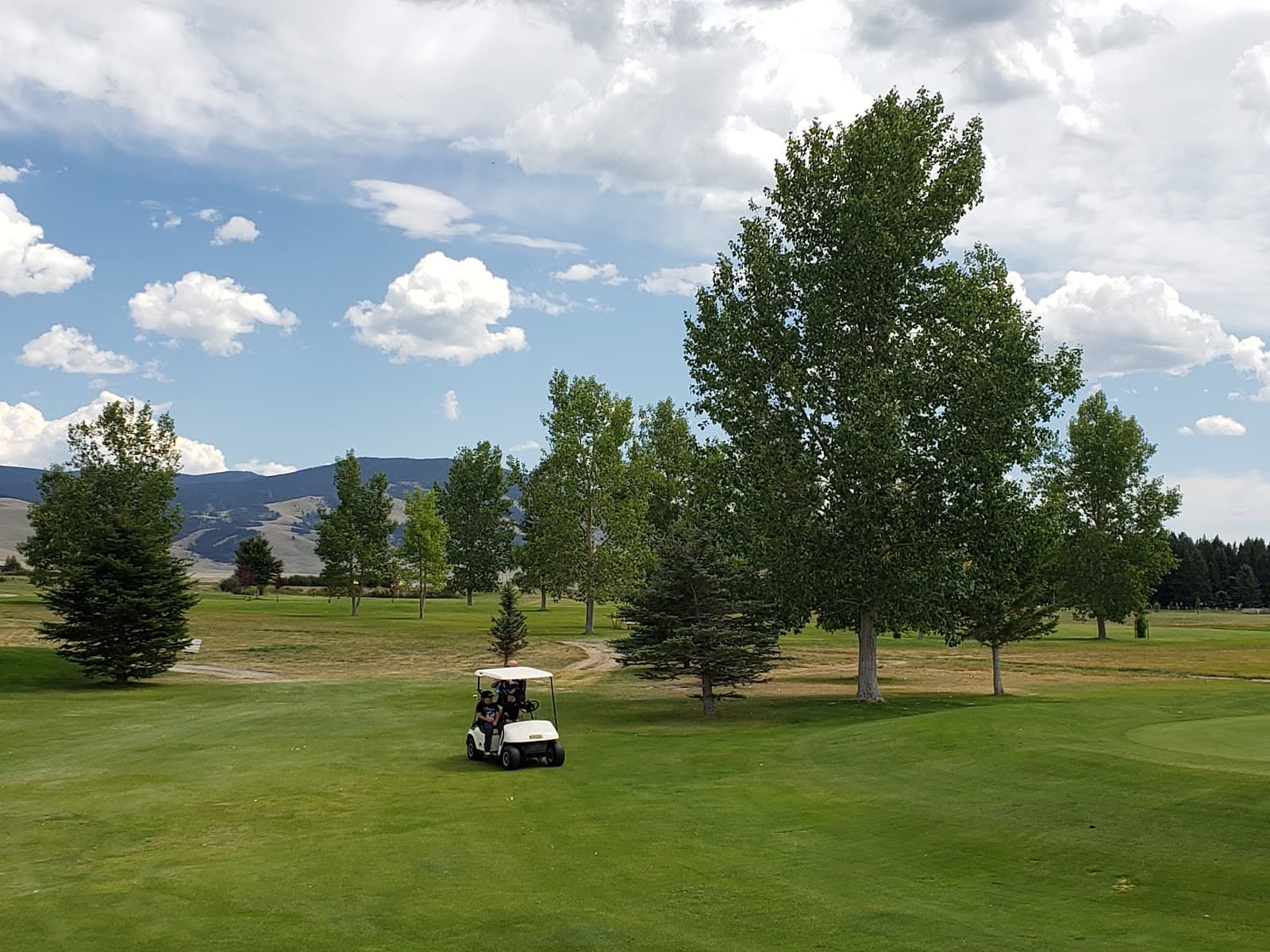 Arrowhead Meadows Golf Course