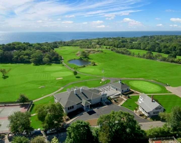 Bass Rocks Golf Club