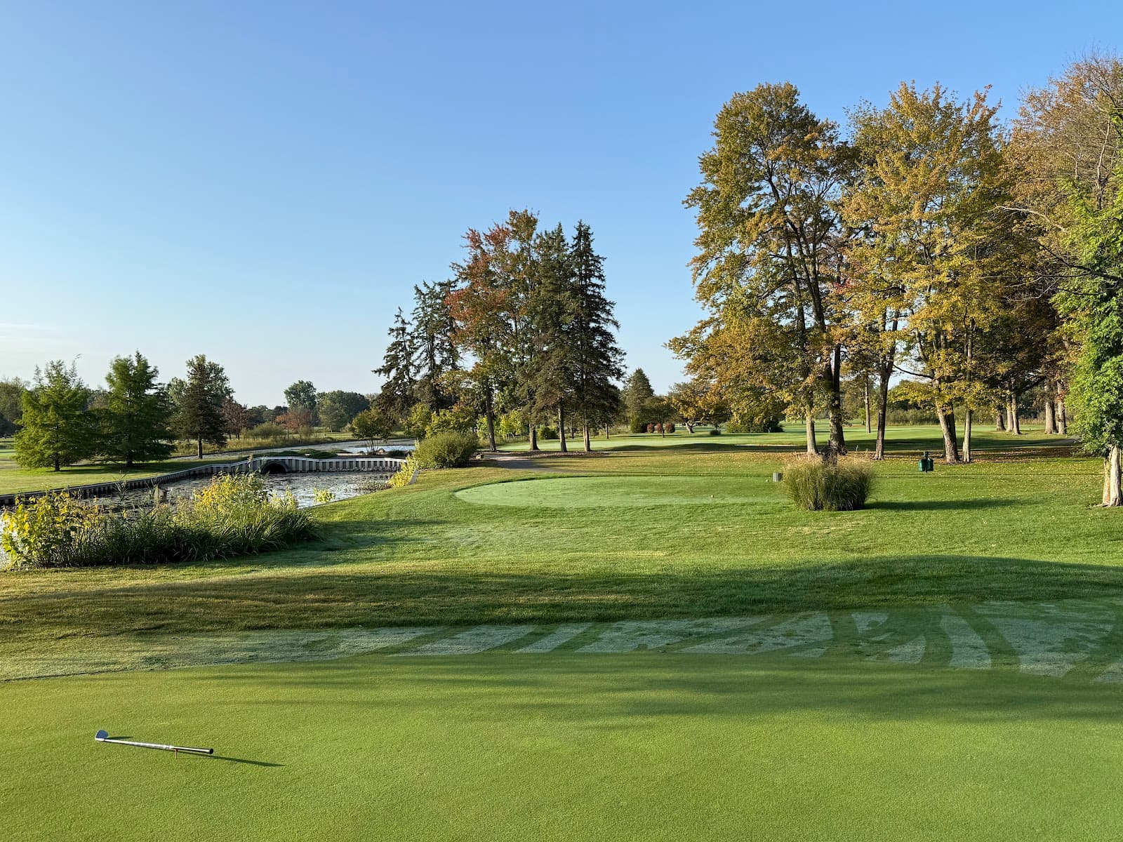 Bay Pointe Golf Club