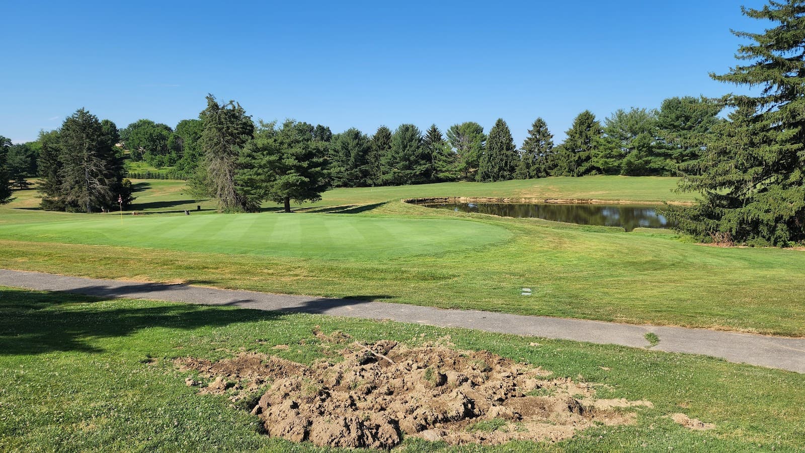 Cloverleaf Golf Course