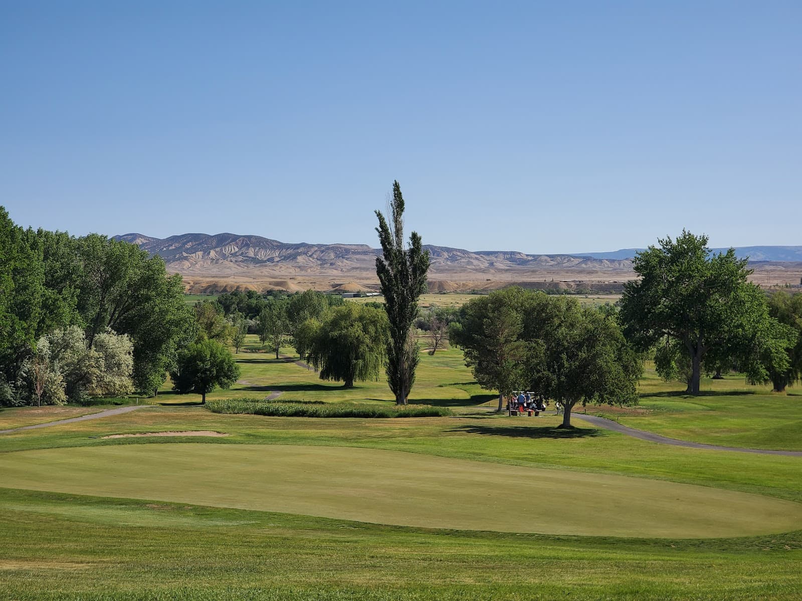 Dinaland Golf Course