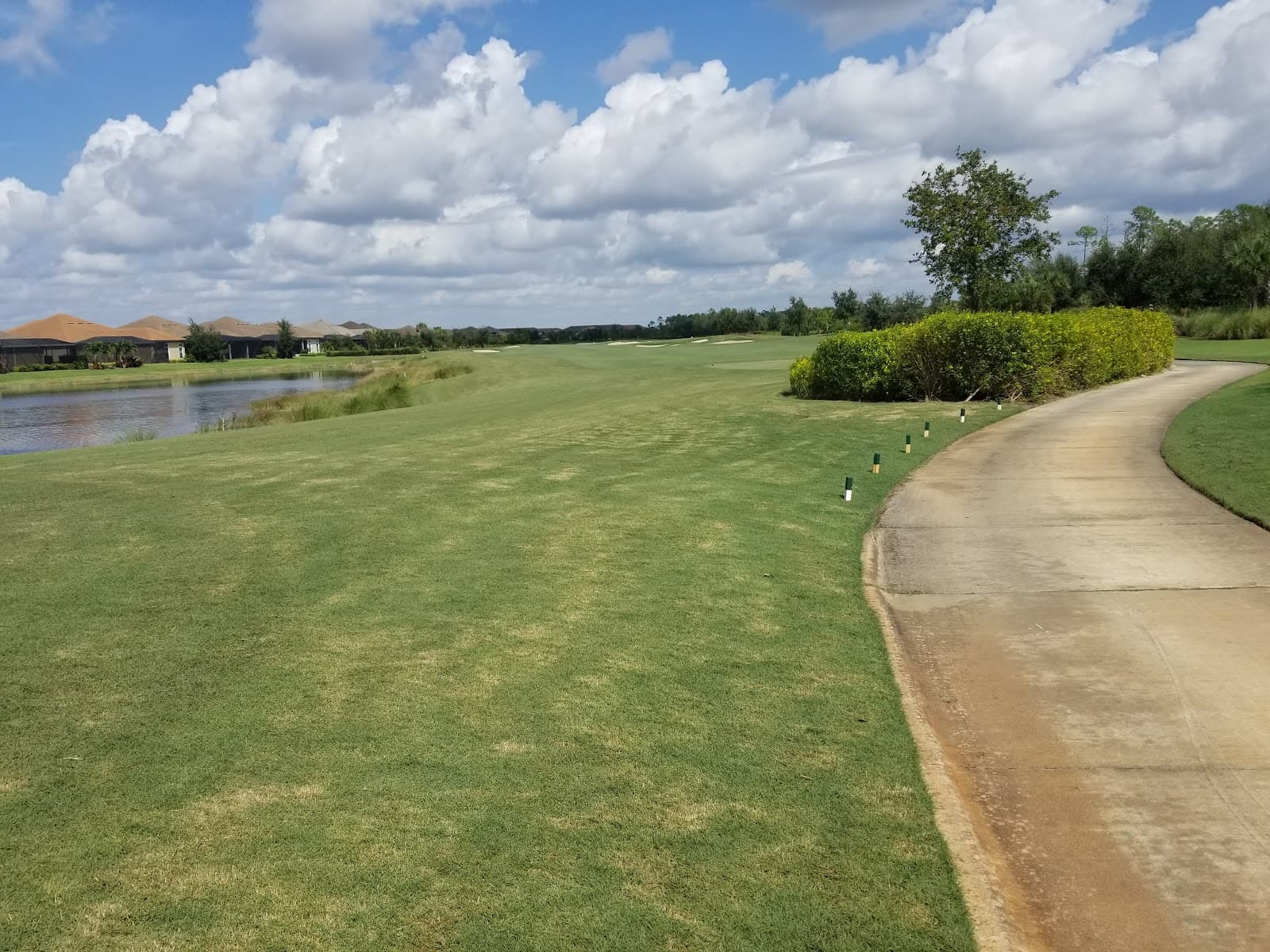 Esplanade Country Club