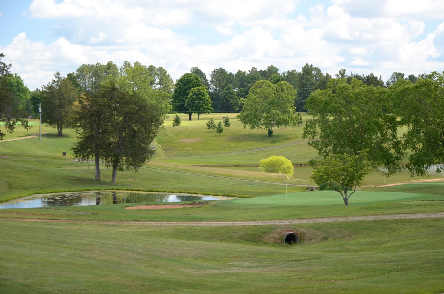Falling River Country Club
