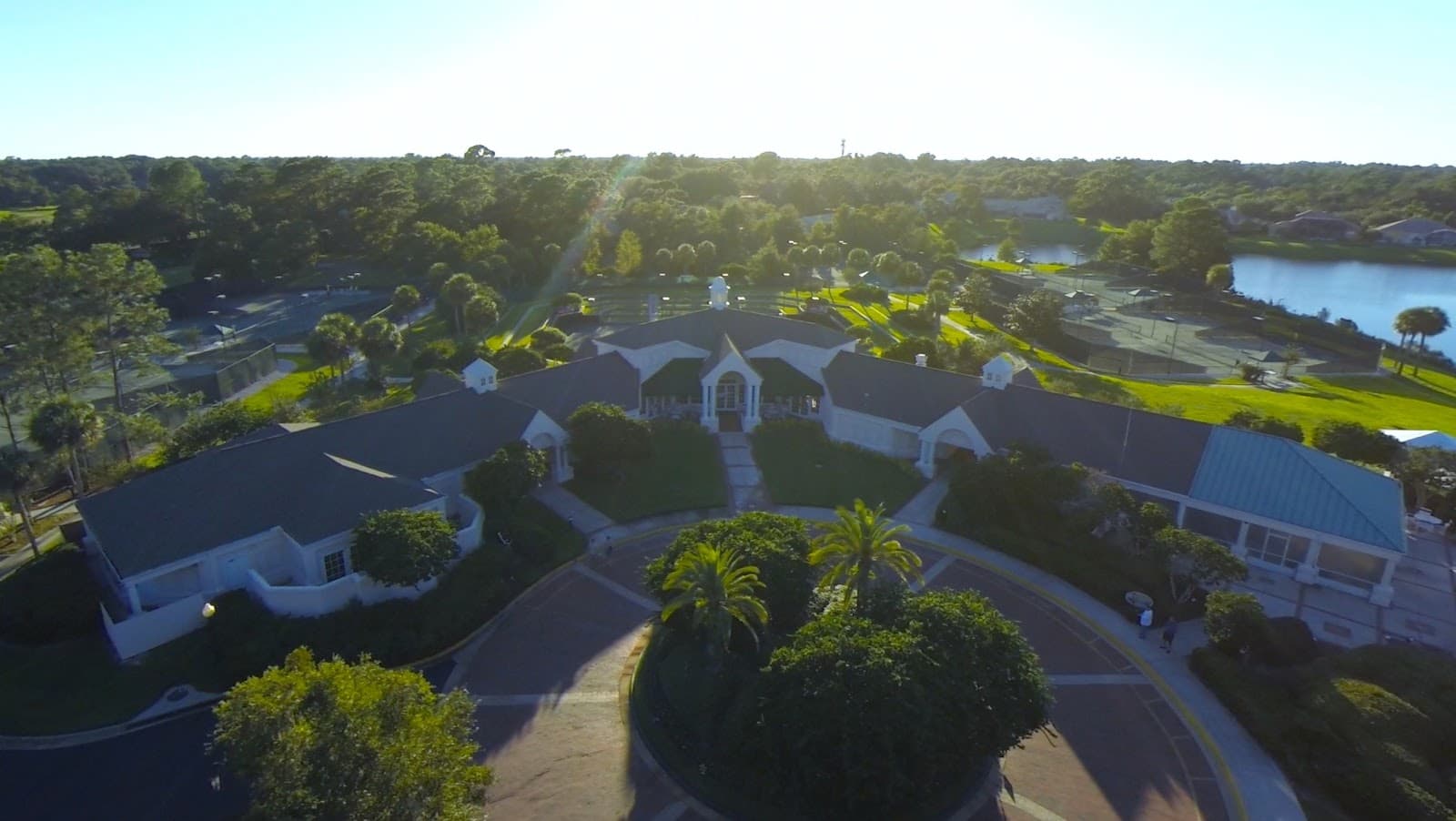 Heathrow Country Club