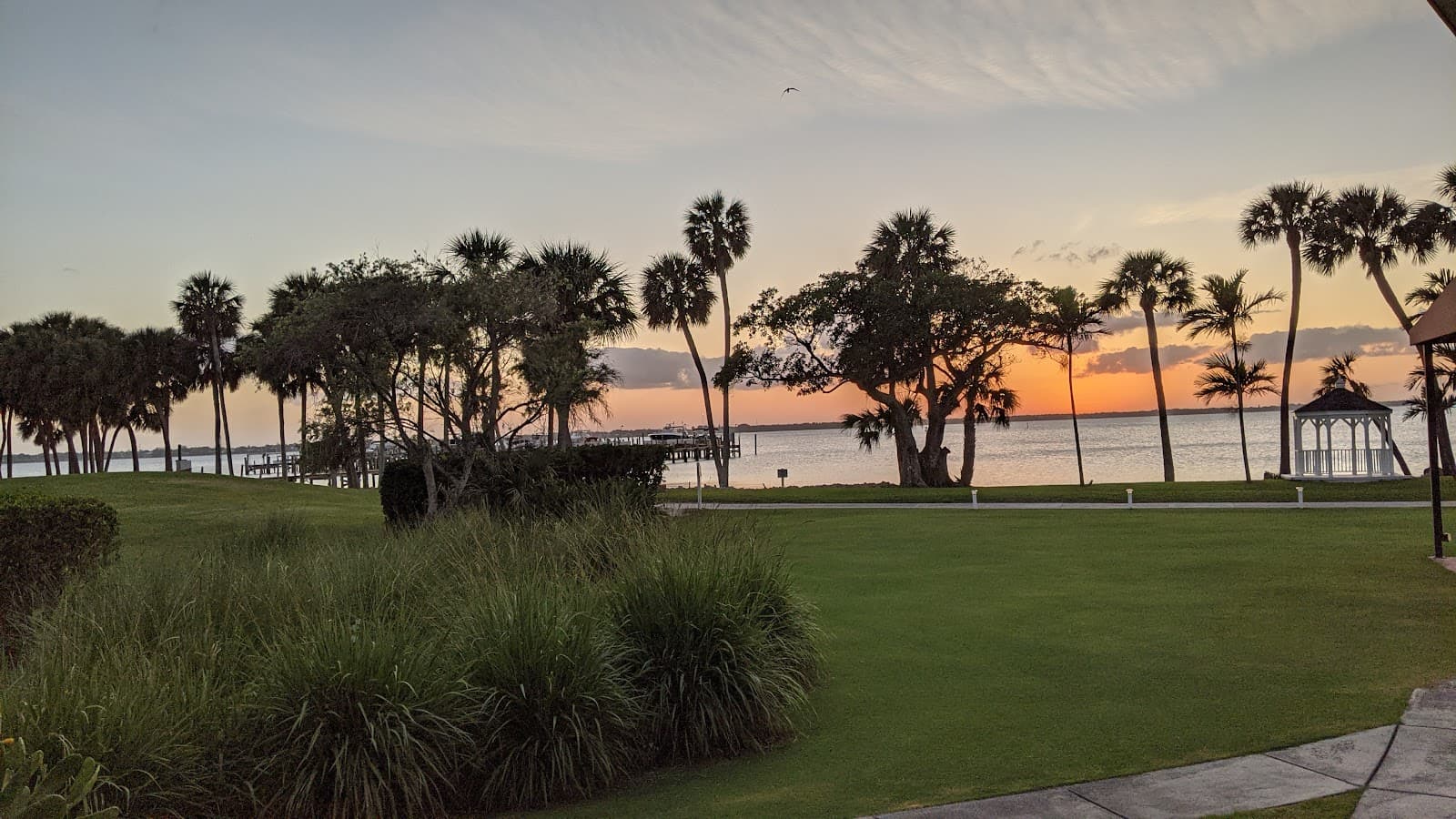 Island Dunes Country Club