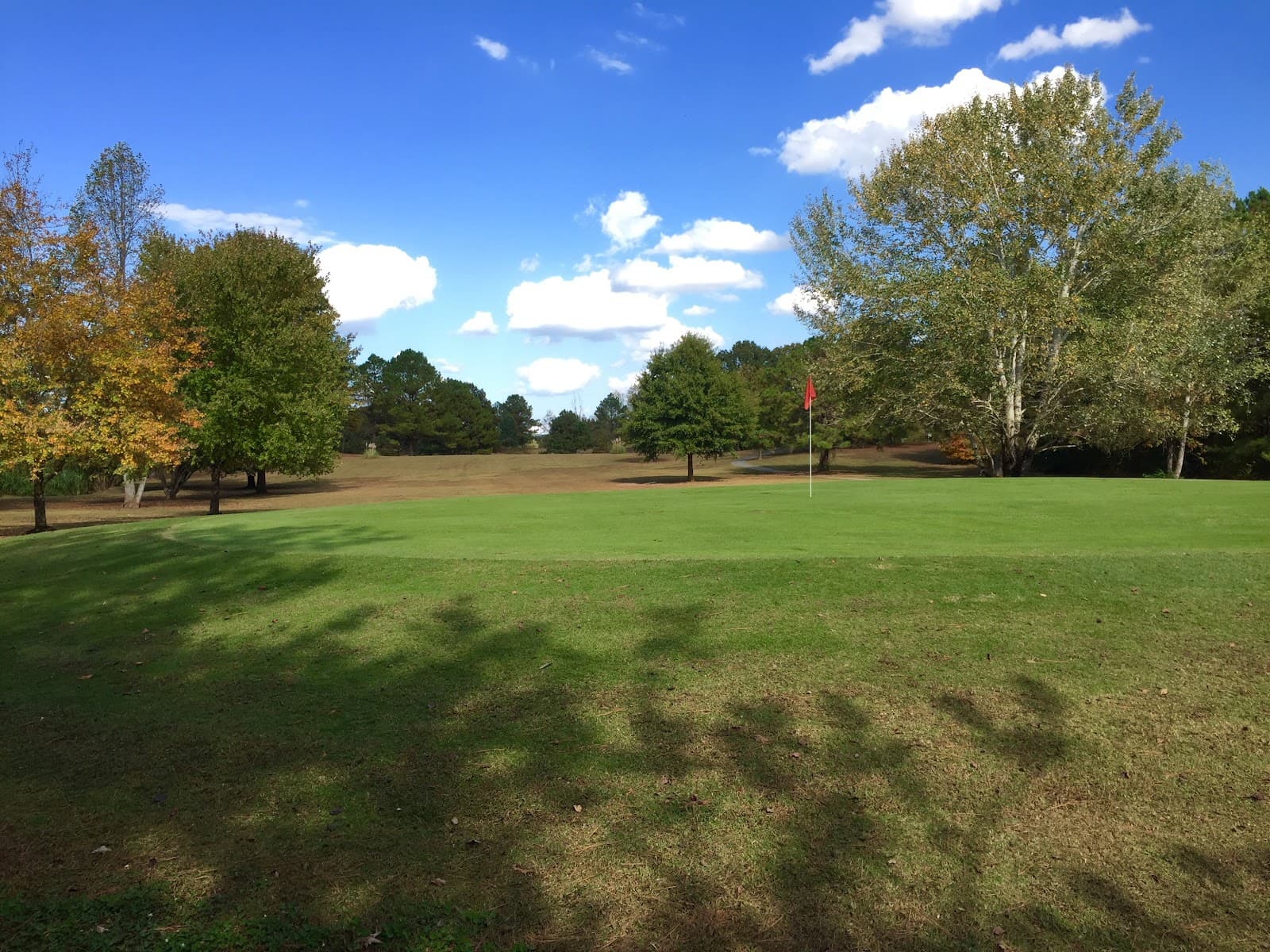 Lakehaven Golf & Country Club