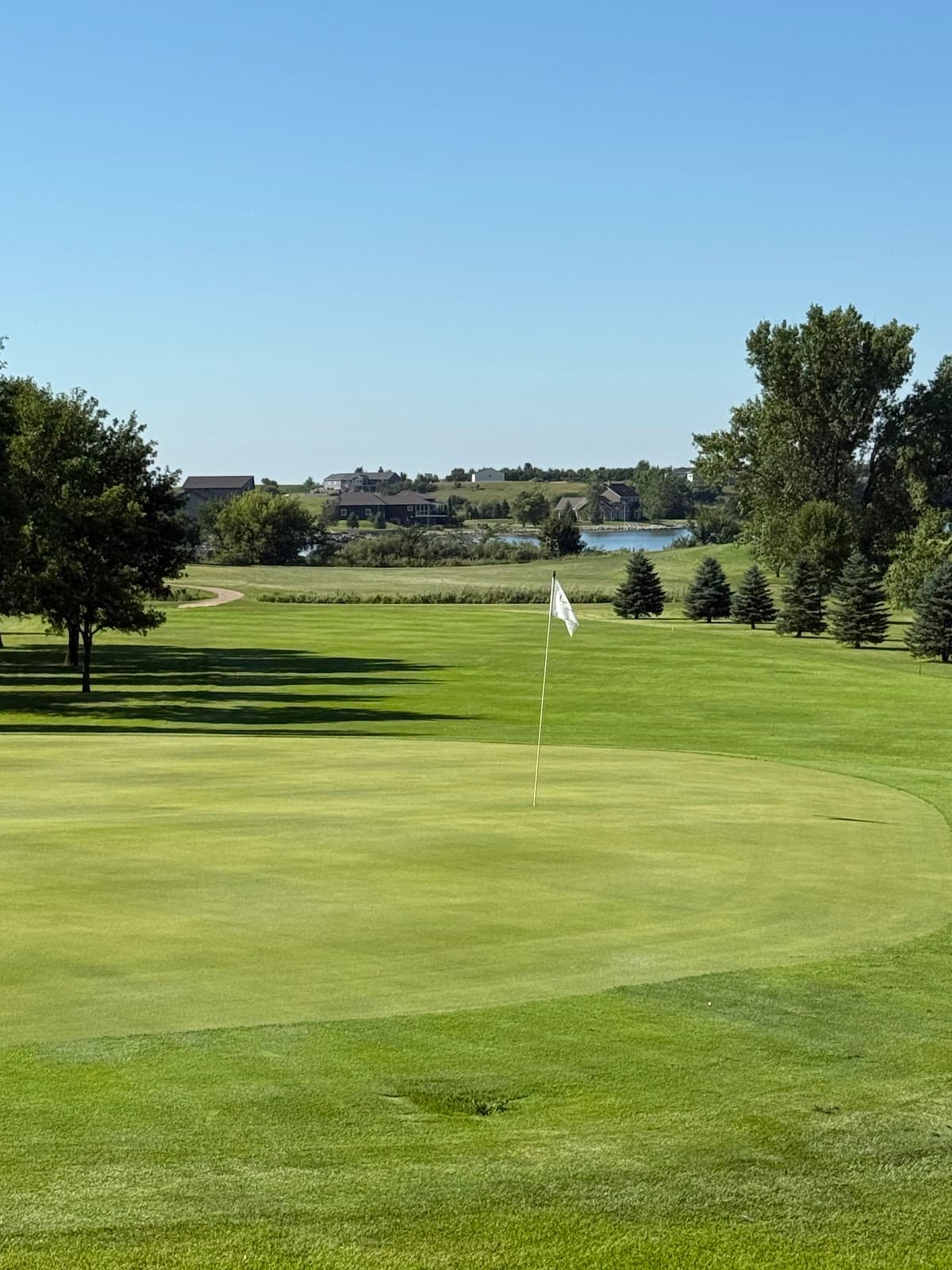 Lakes Golf Course