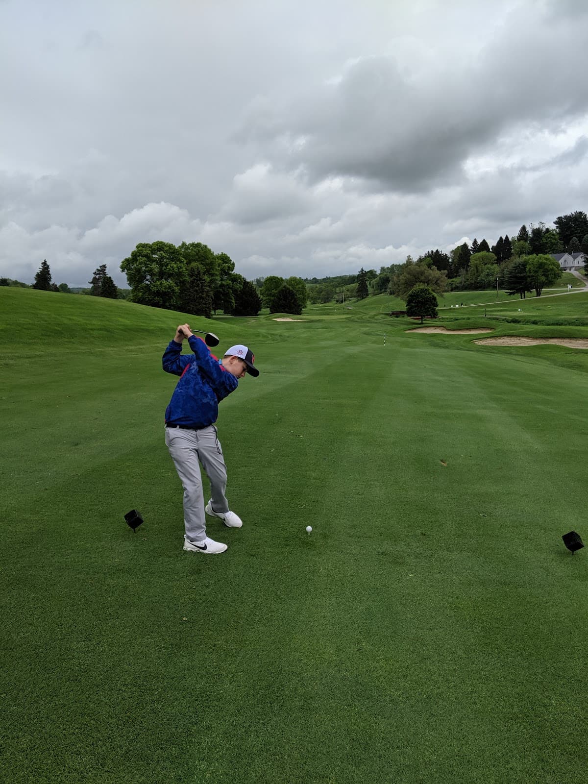 Lone Pine Country Club