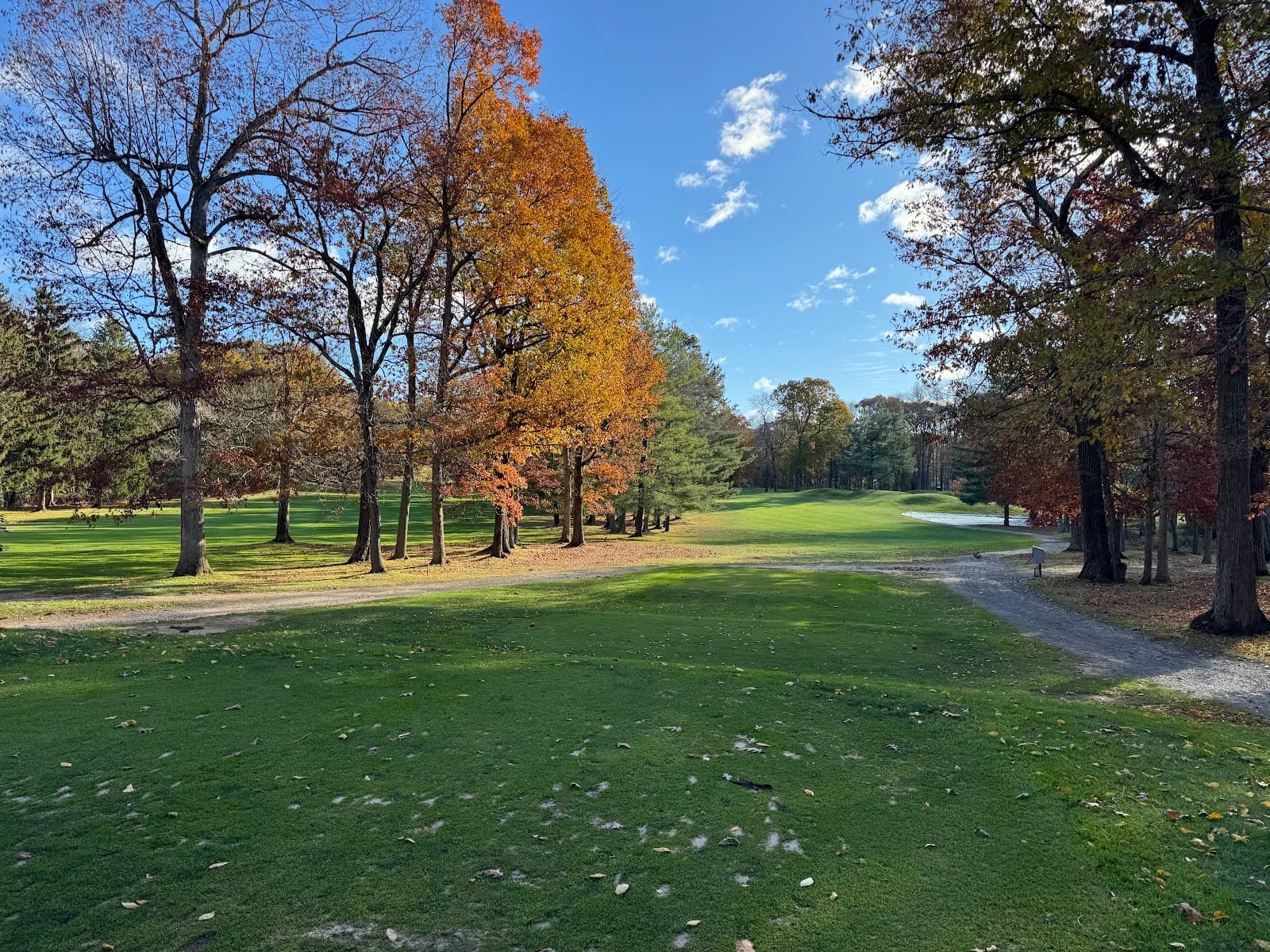Minnechaug Golf Course