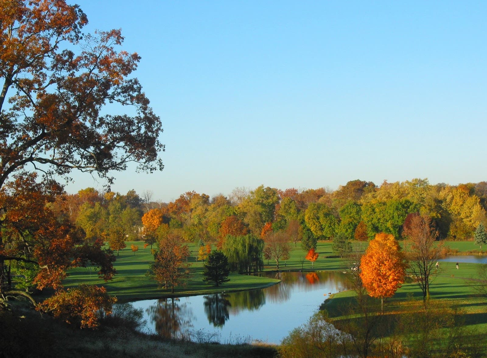 River Glen Country Club