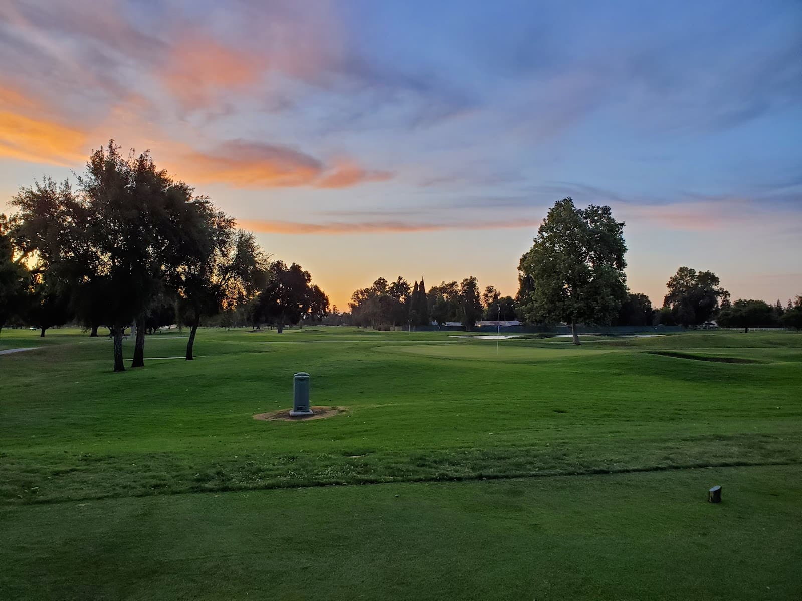 Riverside Golf Course