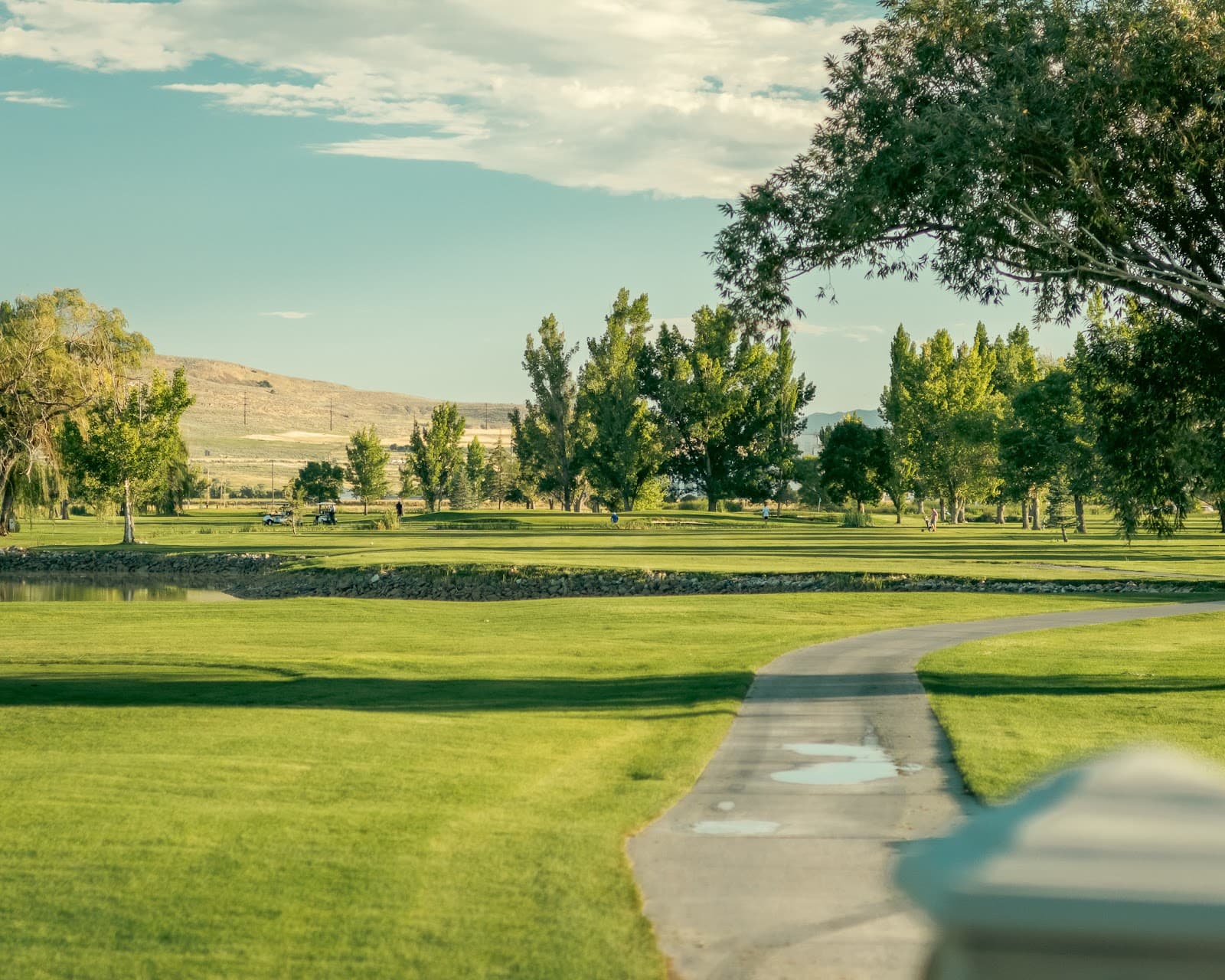 Skyway Golf & Country Club