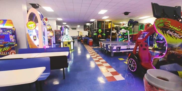 Vince's Sport Center Par 3 Golf Course