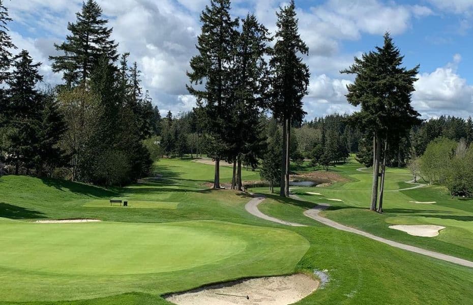 Wing Point Golf & Country Club