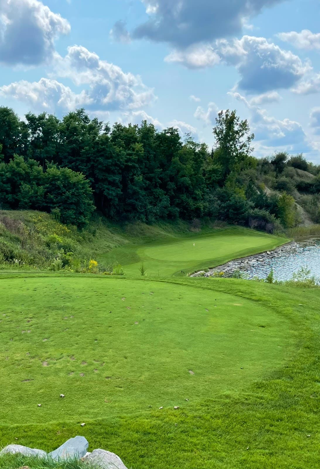 Boulder Pointe Golf Club and Conference Center