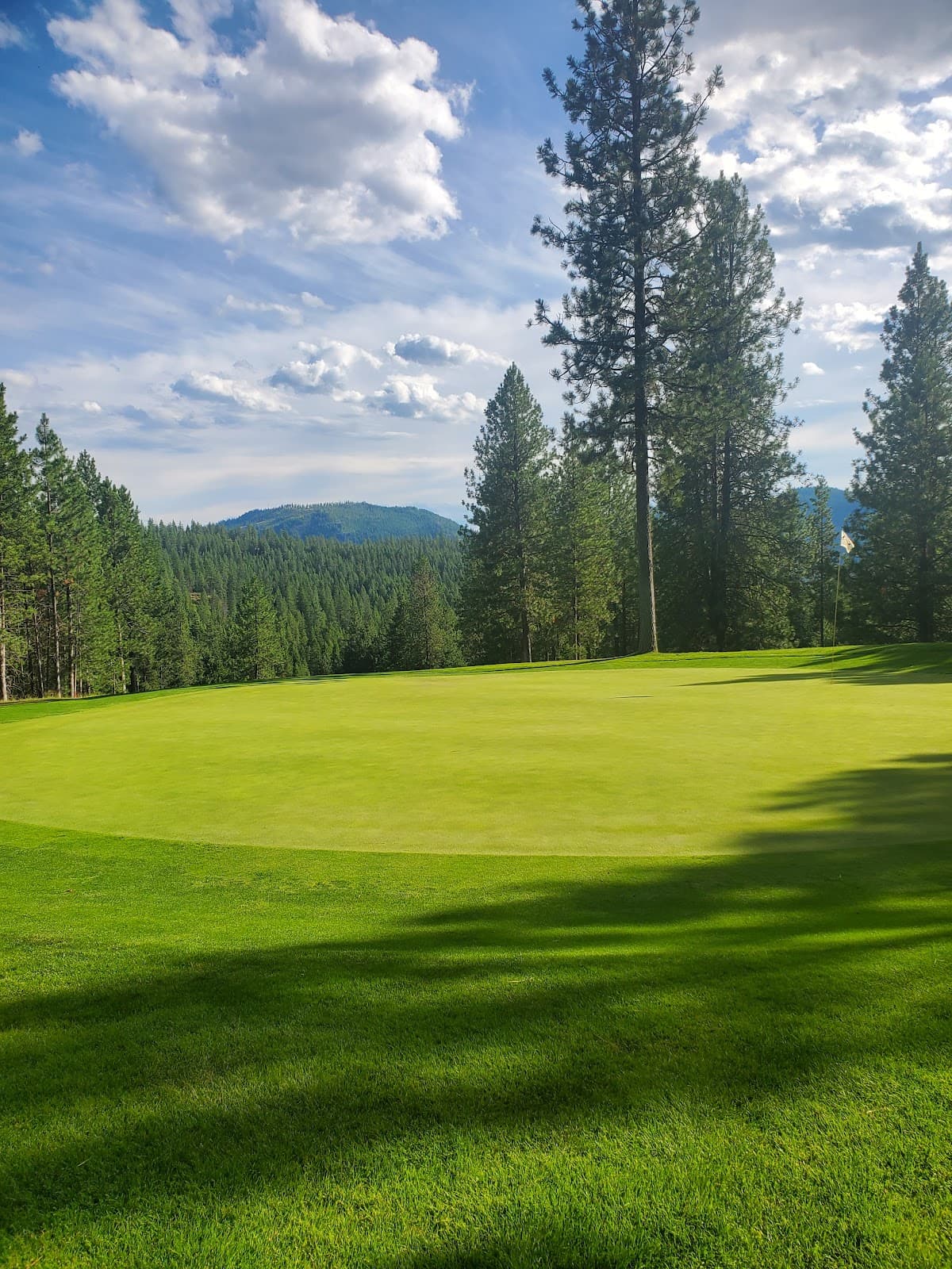 Chewelah Golf & Country Club