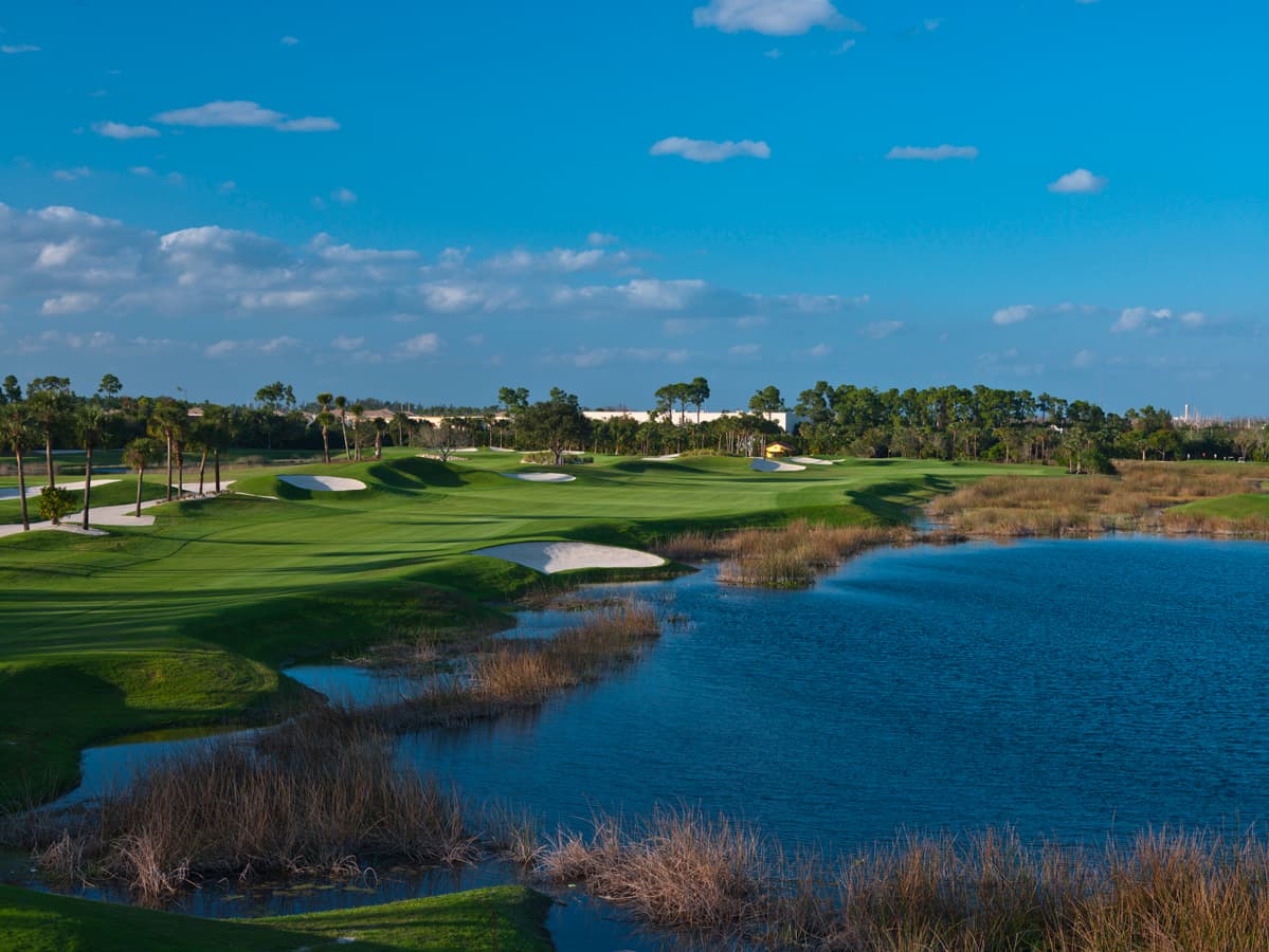Emerald Dunes Club