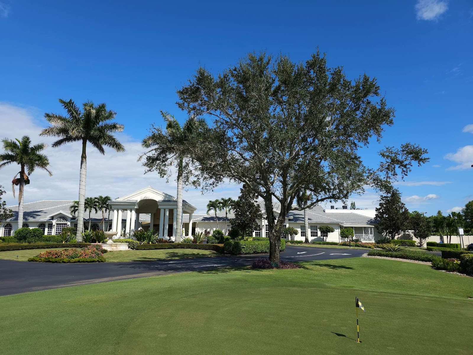 Glen Eagle Golf and Country Club
