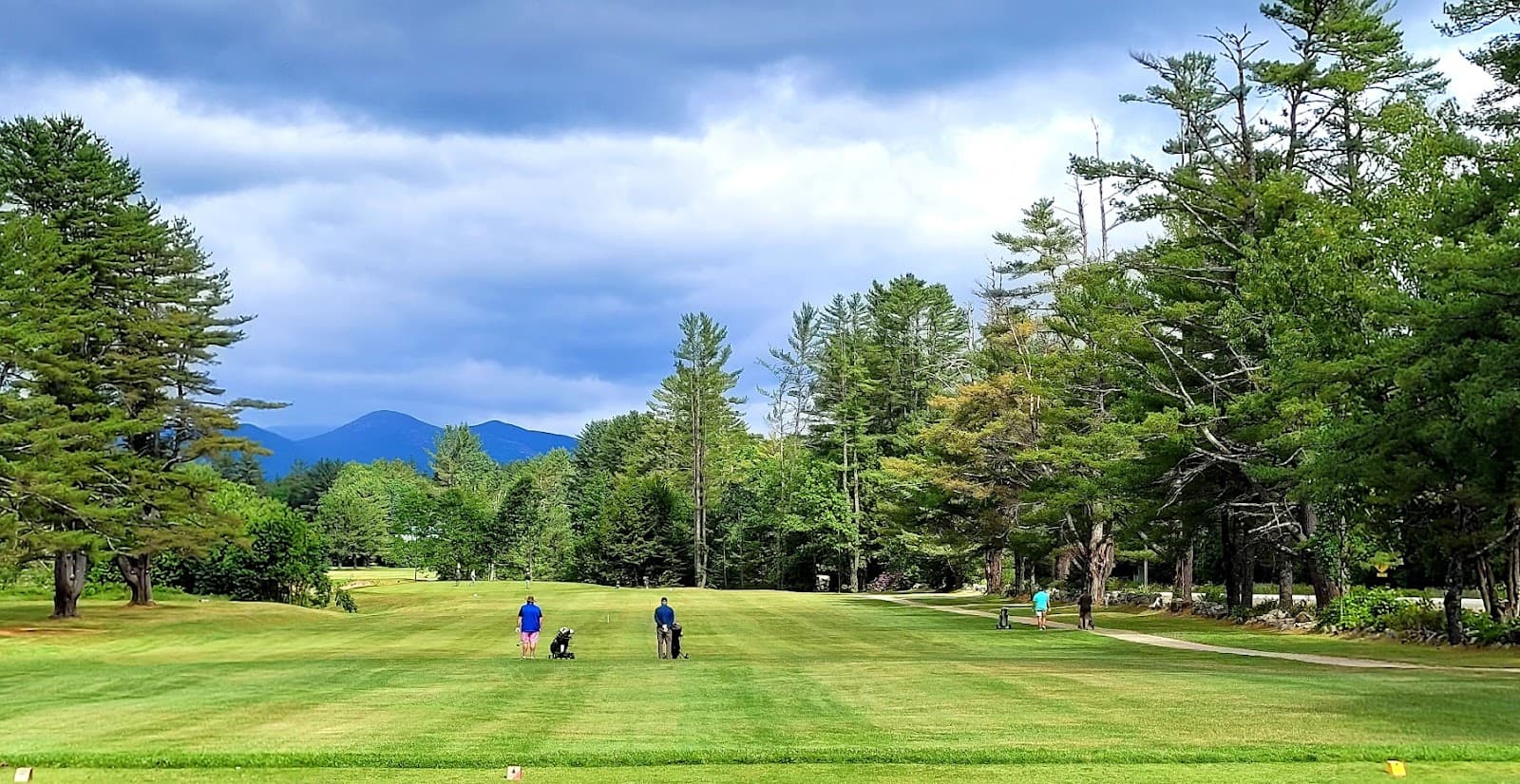 Lake Kezar Country Club