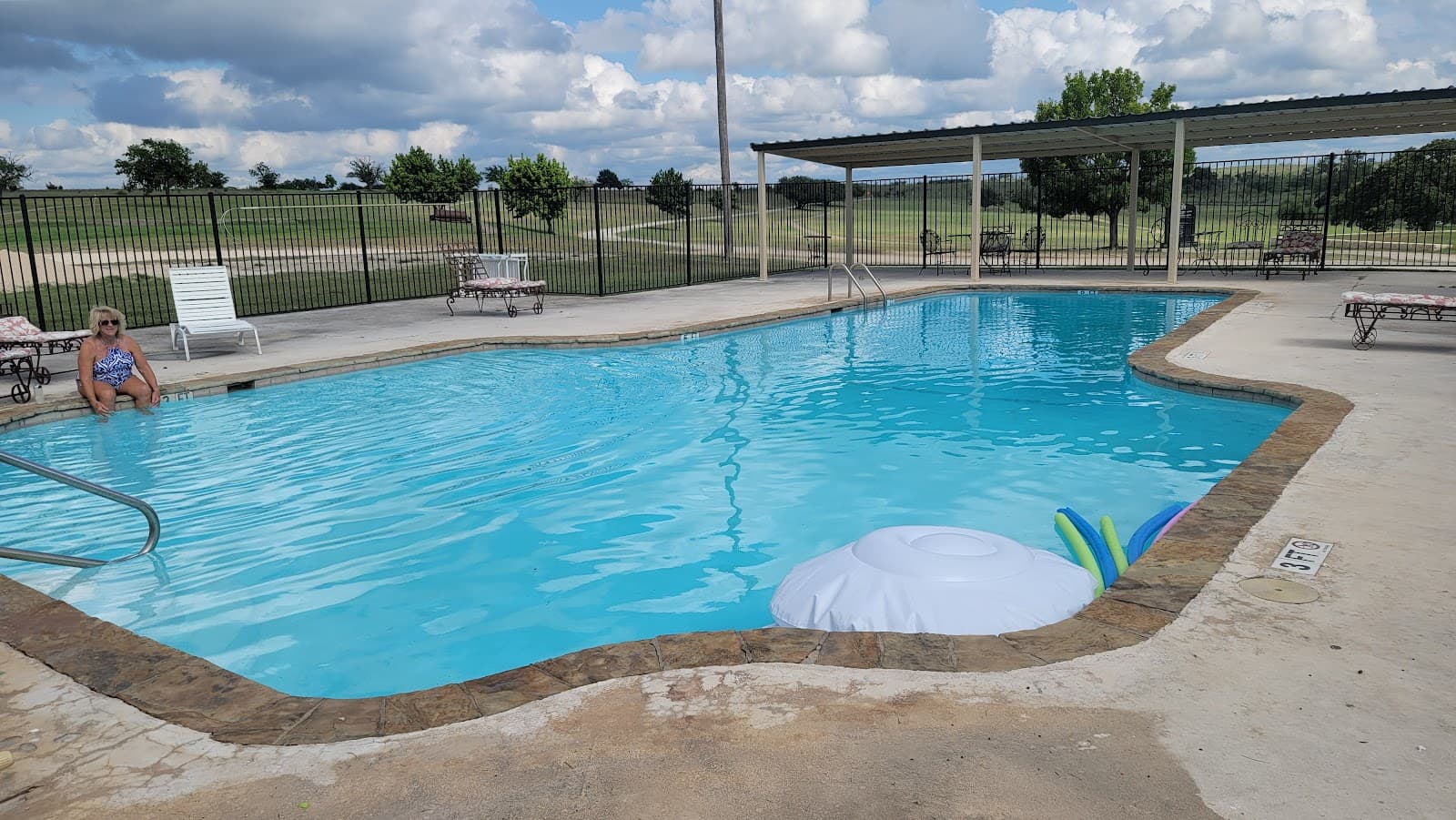 Perry Country Club