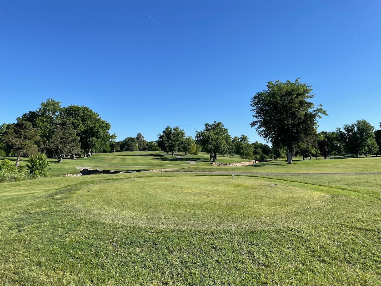 Rolling Hills Country Club
